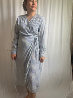 Load image into Gallery viewer, Time &amp; Tru Wrap Dress
