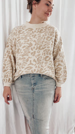 Load image into Gallery viewer, Leopard Sweater
